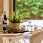 Διαμέρισμα Merc Clerigo's Place *