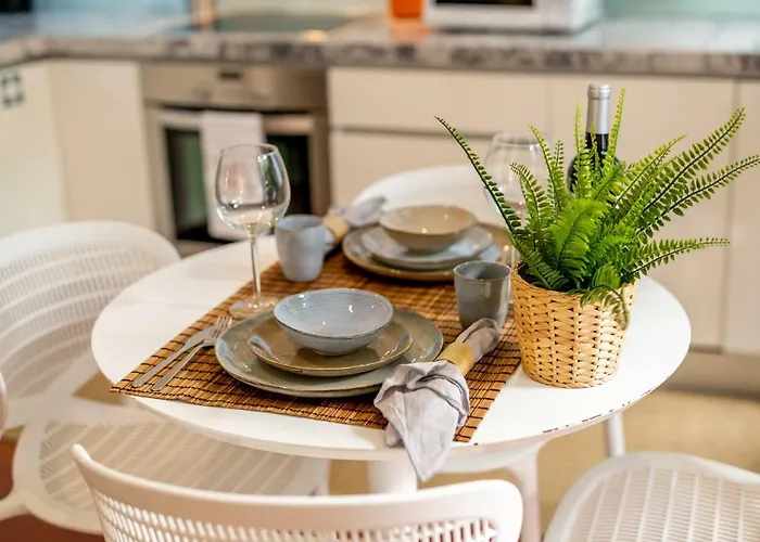 Merc Clerigo's Place Πόρτο