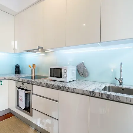 דירה Merc Clerigo's Place