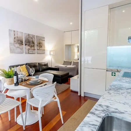 Merc Clerigo's Place פורטו